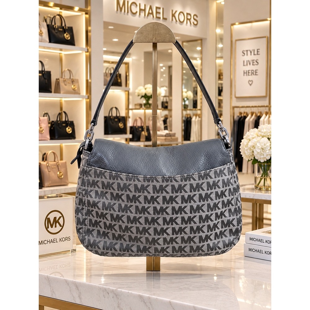 MK172 Michael Kors Bedford shoulder bag